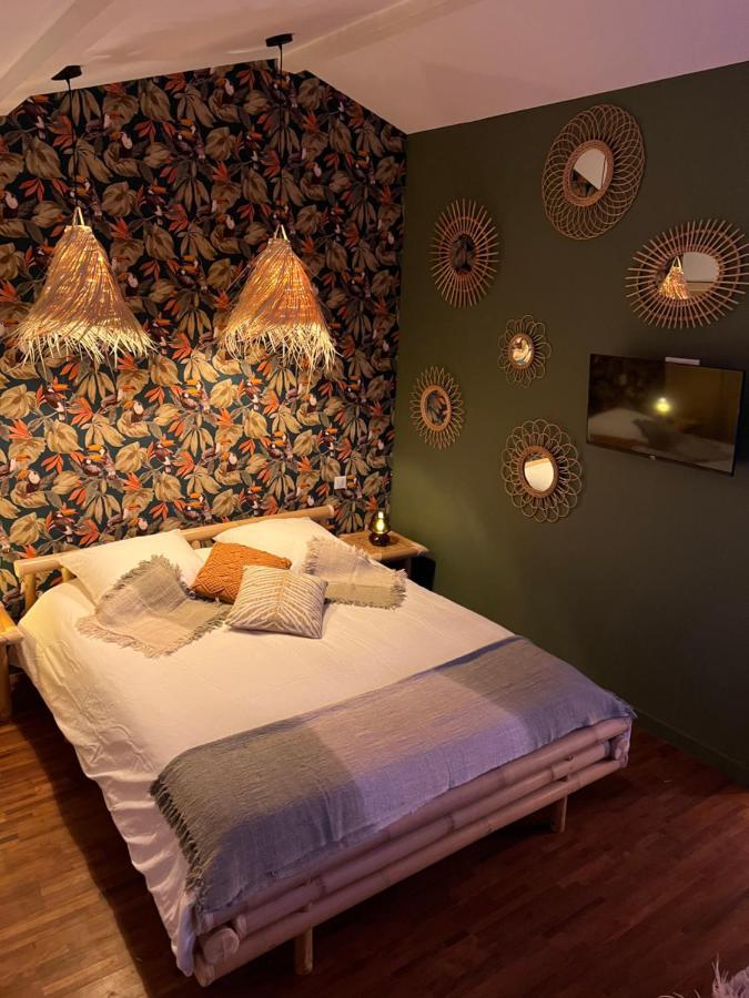 La Belle Marcelle - Chambre D Hotes Avec Jacuzzi Bed & Breakfast Beauvallon  ภายนอก รูปภาพ